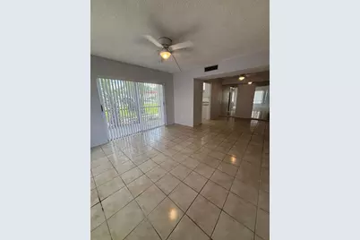 4152  Inverrary Dr, Unit #101, Lauderhill, FL 33319 - Photo 3