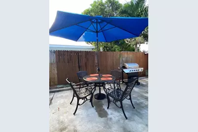 541 NE 58th Ct, Oakland Park, FL 33334 - Photo 17