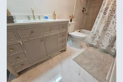 5500  Roosevelt St, Hollywood, FL 33021 - Photo 3