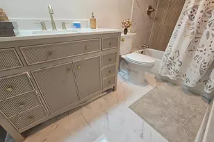 5500 Roosevelt St, Hollywood, FL 33021 - Photo 3