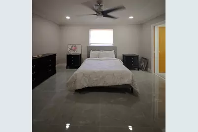 5500  Roosevelt St, Hollywood, FL 33021 - Photo 5