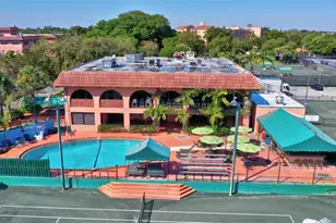 660 Tennis Club Dr, Fort Lauderdale, FL 33311 - Photo 19