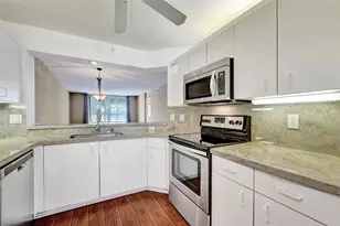 9563 Weldon Cir Unit, Tamarac, FL 33321 - Photo 11