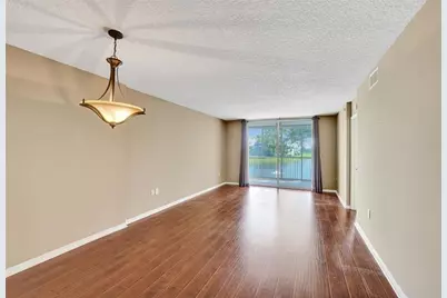 9563  Weldon Cir, Unit #D212, Tamarac, FL 33321 - Photo 19