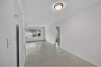 2711 NW 4th Avenue, Pompano Beach, FL 33064 - Photo 17