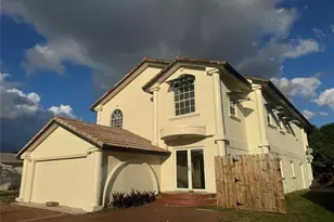 472 NW 2nd Terrace, Deerfield Beach, FL 33441 - Photo 1