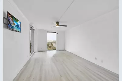 3640  Yacht Club Dr, Unit #1501, Aventura, FL 33180 - Photo 11