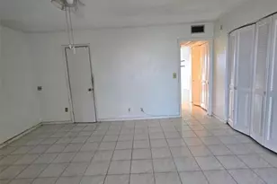 4058 Harwood E, Deerfield Beach, FL 33442 - Photo 9