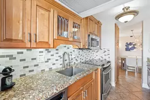 2841 N Ocean Blvd, Fort Lauderdale, FL 33308 - Photo 13