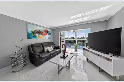 2741 N Pine Island Rd, Unit #302, Sunrise, FL 33322 - Photo 11