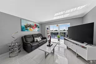 2741 N Pine Island Rd, Sunrise, FL 33322 - Photo 11