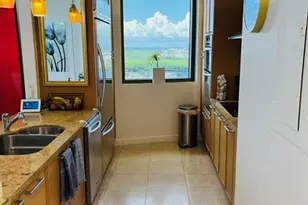 16275 Collins Ave, Sunny Isles Beach, FL 33160 - Photo 9