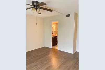 339  Knotty Pine Cir, Unit #A-1, Greenacres, FL 33463 - Photo 15