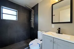 1109 NW 15th Ave, Fort Lauderdale, FL 33311 - Photo 5