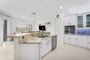 6911 NW 112th Way, Parkland, FL 33076 - Photo 9