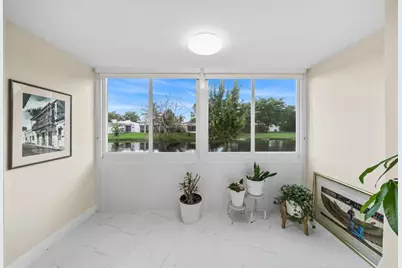 9660  Sunrise Lakes Blvd, Unit #103, Sunrise, FL 33322 - Photo 11