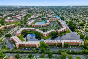 9660 Sunrise Lakes Blvd, Sunrise, FL 33322 - Photo 39