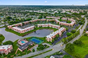 9660 Sunrise Lakes Blvd, Sunrise, FL 33322 - Photo 35