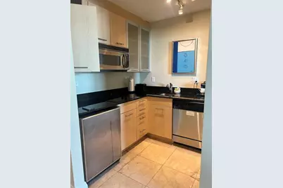 2670  E Sunrise Blvd, Unit #332, Fort Lauderdale, FL 33304 - Photo 3