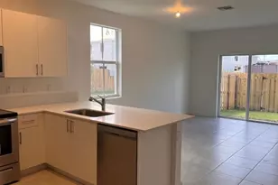 11960 NW 47th Manor, Coral Springs, FL 33065 - Photo 9