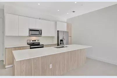 4208 NE 7th Ter, Unit #8, Oakland Park, FL 33334 - Photo 3