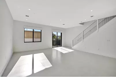 4208 NE 7th Ter, Unit #8, Oakland Park, FL 33334 - Photo 13