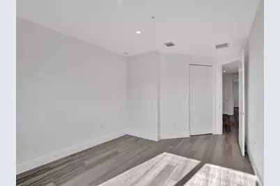 4208 NE 7th Ter, Unit #8, Oakland Park, FL 33334 - Photo 25