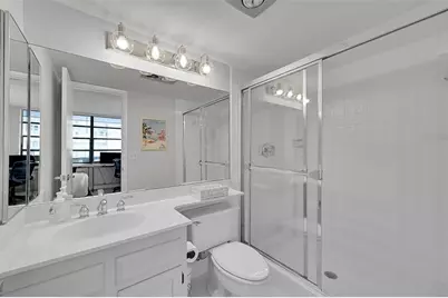 812 N Ocean Blvd, Unit #202, Pompano Beach, FL 33062 - Photo 29