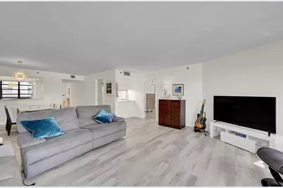 812 N Ocean Blvd, Unit #202, Pompano Beach, FL 33062 - Photo 17