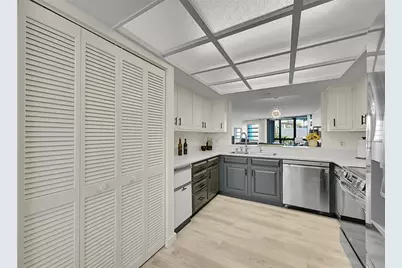 812 N Ocean Blvd, Unit #202, Pompano Beach, FL 33062 - Photo 5