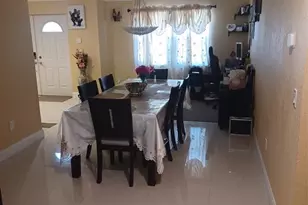 206 Gale Pl, West Palm Beach, FL 33409 - Photo 9