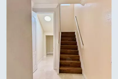 7805  Patriot St, Lake Worth, FL 33463 - Photo 9