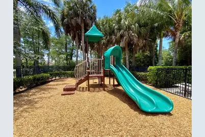 7805  Patriot St, Lake Worth, FL 33463 - Photo 29