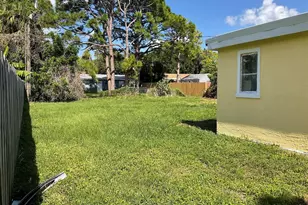 920 Revels Ln, Fort Pierce, FL 34982 - Photo 5
