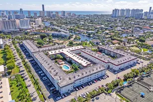 581 Blue Heron Dr, Hallandale Beach, FL 33009 - Photo 39