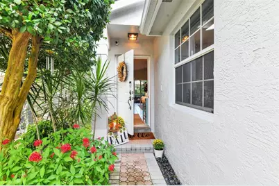 5285 NW 117th Ave, Coral Springs, FL 33076 - Photo 3