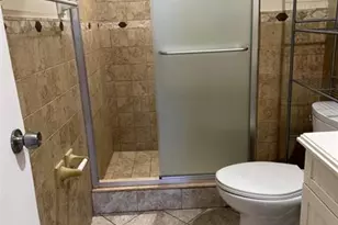 1407 NE 56th St, Fort Lauderdale, FL 33334 - Photo 13