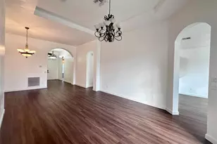 10931 SW Dunhill Ct, Port Saint Lucie, FL 34987 - Photo 7