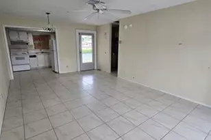 2950 E Crosley Dr Unit, West Palm Beach, FL 33415 - Photo 3