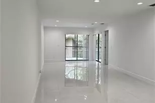 9557 NW 2nd Pl, Coral Springs, FL 33071 - Photo 5