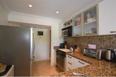 17560  Atlantic Blvd, Unit #215, Sunny Isles Beach, FL 33160 - Photo 5