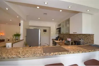 17560  Atlantic Blvd, Unit #215, Sunny Isles Beach, FL 33160 - Photo 3