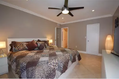 17560  Atlantic Blvd, Unit #215, Sunny Isles Beach, FL 33160 - Photo 17