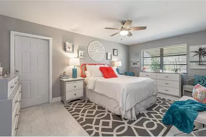 1130  Circle Ter, Unit #D, Delray Beach, FL 33445 - Photo 5