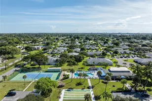 1130 Circle Ter Unit, Delray Beach, FL 33445 - Photo 33