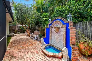 1708 NE 47th St, Oakland Park, FL 33334 - Photo 27