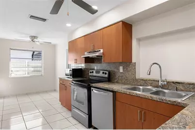 8630 NW 24th Ct, Sunrise, FL 33322 - Photo 13