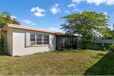 8630 NW 24th Ct, Sunrise, FL 33322 - Photo 21