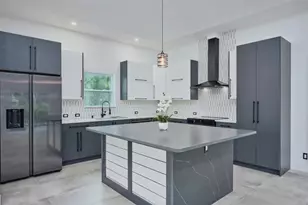 3805 11th St, Vero Beach, FL 32960 - Photo 5