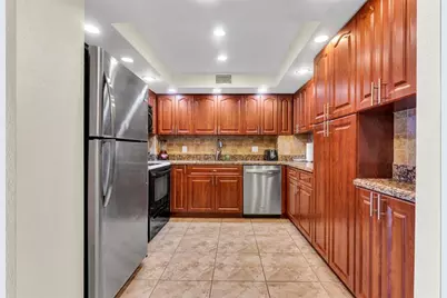 1985 S Ocean Dr, Unit #21H, Hallandale Beach, FL 33009 - Photo 5